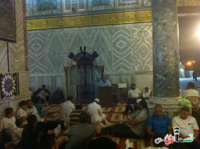 الحركة الإسلامية  في المركز في لقائها الشهري في المسجد الأقصى